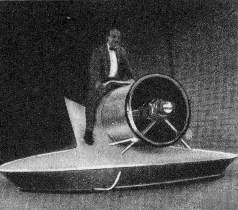Illustration for article titled 31 Levitating Vehicles From the Dawn of the Hovercraft